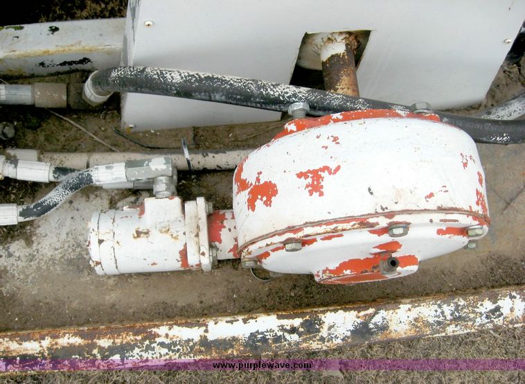 image for item 3756 Portable asphalt heater