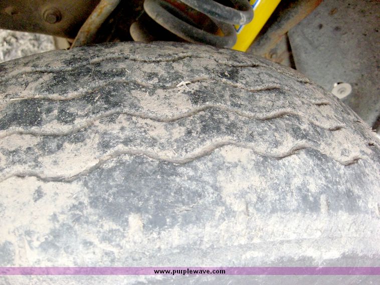 image for item 3758 1984 Ford F-350 pickup with 11' flatbed