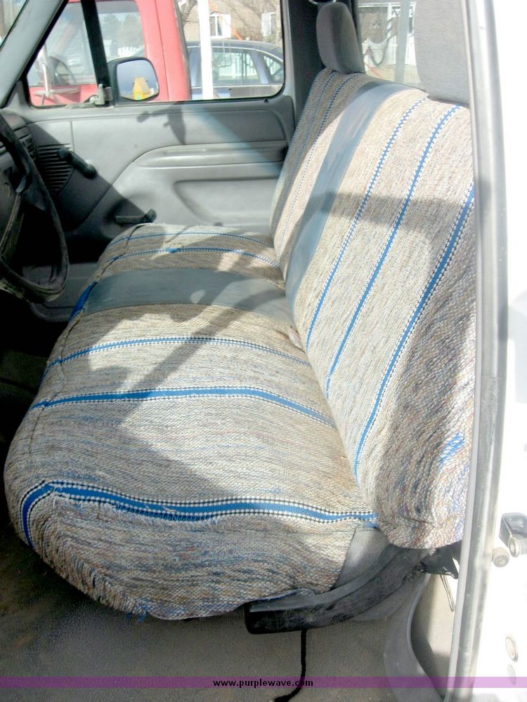 image for item 3759 1994 Ford F-150 pickup