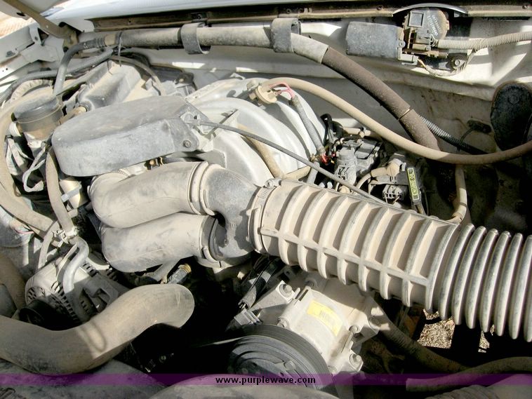 image for item 3759 1994 Ford F-150 pickup