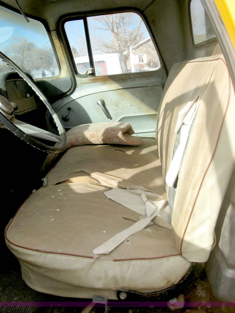 image for item 3760 1961 Chevrolet 60 tandem axle winch truck