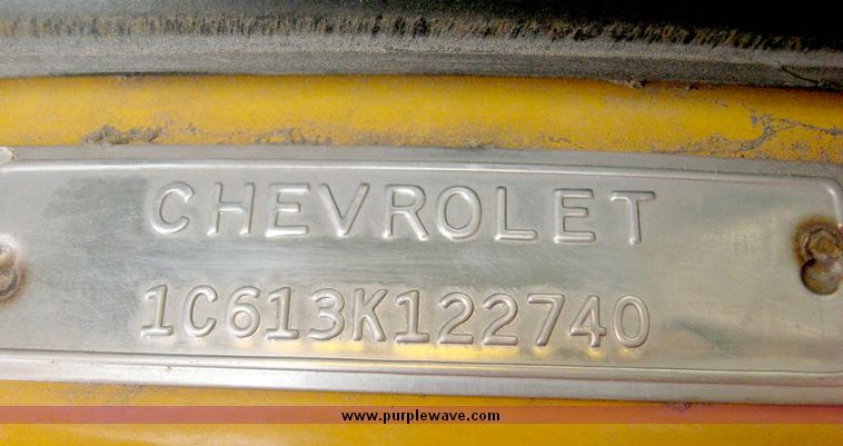 image for item 3760 1961 Chevrolet 60 tandem axle winch truck