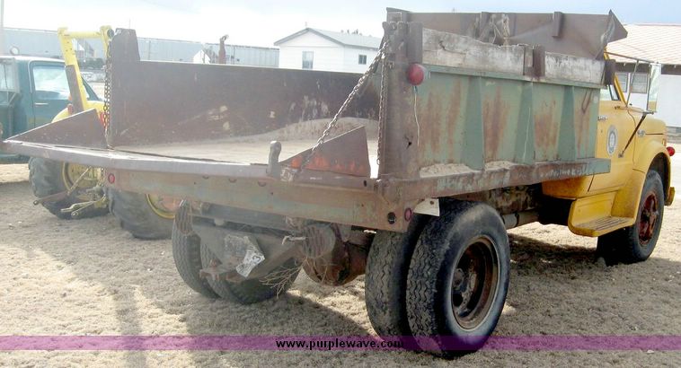 image for item 3762 1969 Chevrolet C50 truck with 10' dump bed