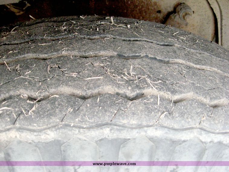 image for item 3762 1969 Chevrolet C50 truck with 10' dump bed