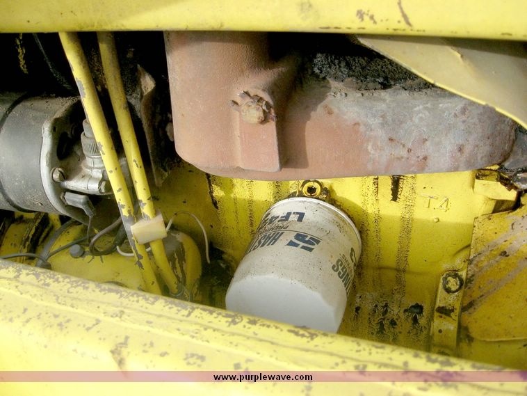 image for item 3763 Ford 3400 tractor with loader