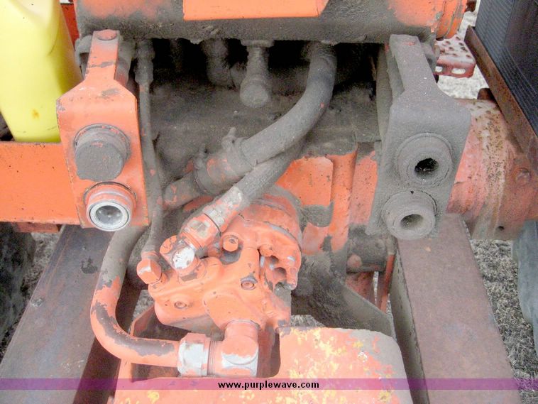 image for item 3765 Minneapolis-Moline tractor