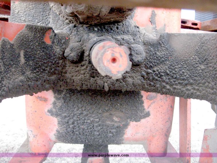 image for item 3765 Minneapolis-Moline tractor