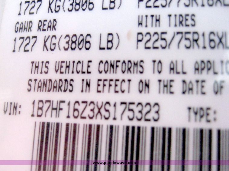 image for item 3766 1999 Dodge Ram 1500 pickup