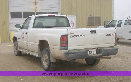 image for item 3767 1997 Dodge Ram 1500 pickup truck