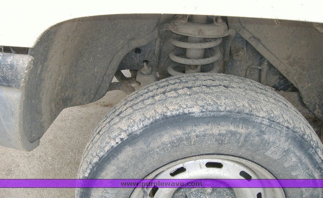 image for item 3767 1997 Dodge Ram 1500 pickup truck