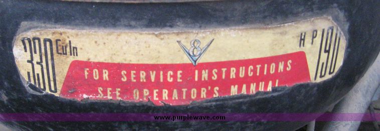 image for item 3804 1968 Ford F 600 truck