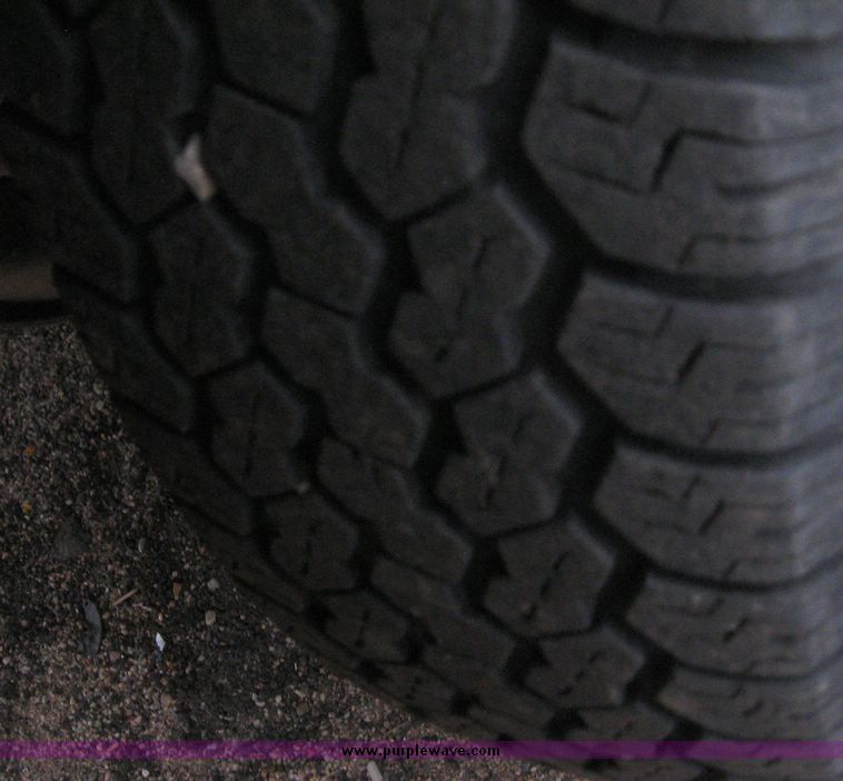 image for item 3807 1978 GMC Sierra 3500 pickup with 8' flatbed