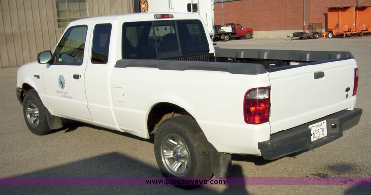 image for item 4012 2001 Ford Ranger
