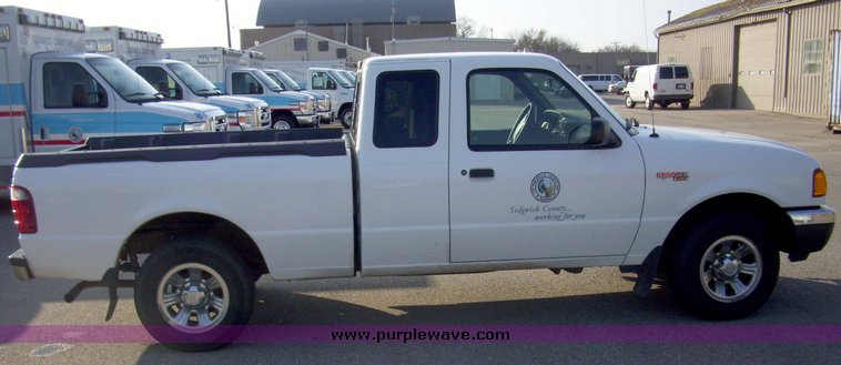 image for item 4012 2001 Ford Ranger