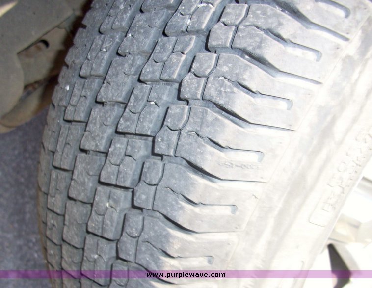 image for item 4012 2001 Ford Ranger