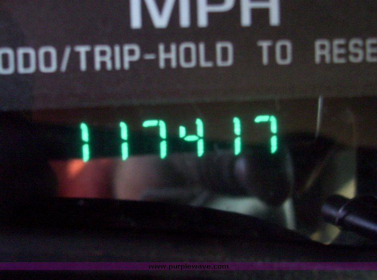 image for item 4014 2002 Chevrolet Blazer