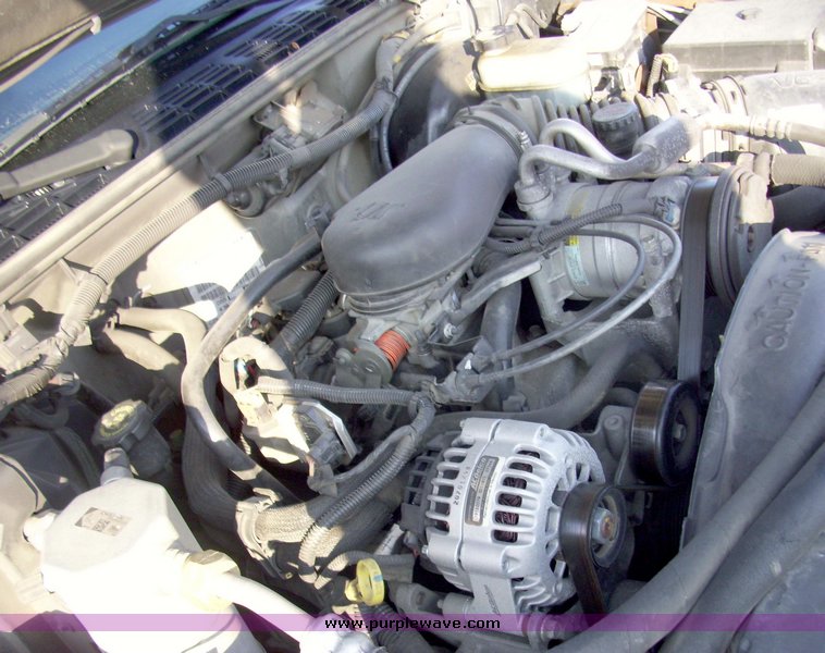 image for item 4014 2002 Chevrolet Blazer