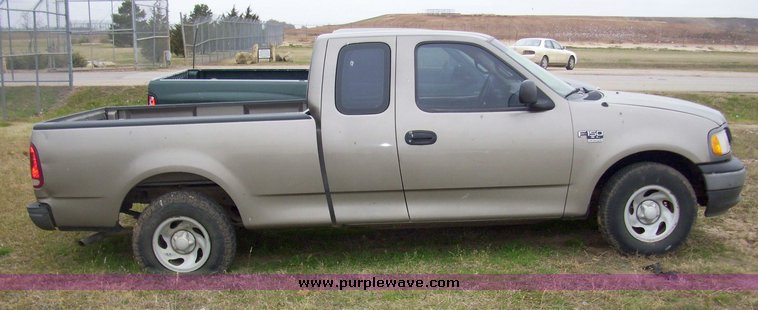 image for item 4091 2001 Ford F-150 XL