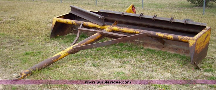 image for item 4092 12' box scraper