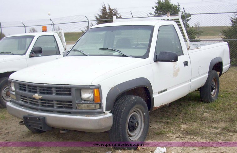 image for item 4093 1998 Chevrolet K2500