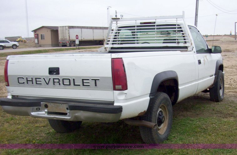 image for item 4093 1998 Chevrolet K2500