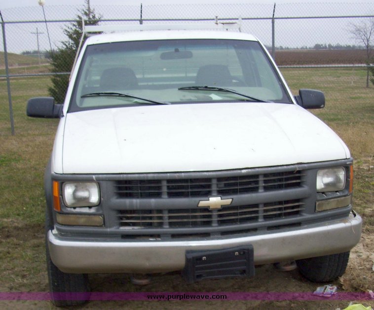 image for item 4093 1998 Chevrolet K2500