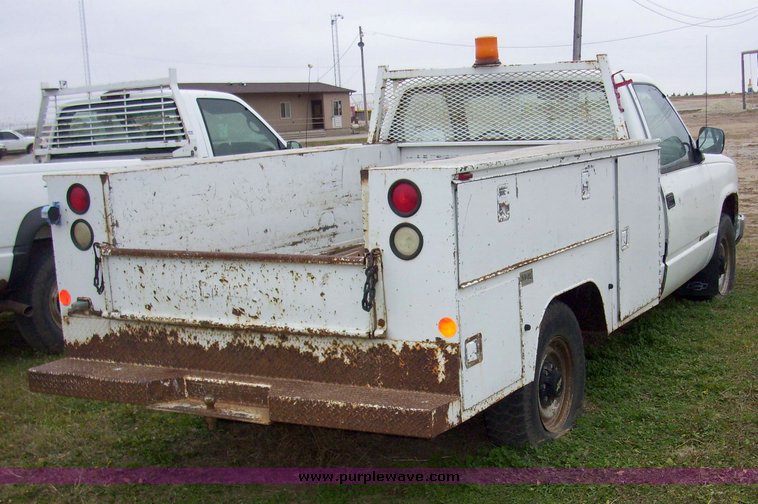 image for item 4094 1990 Chevrolet C2500