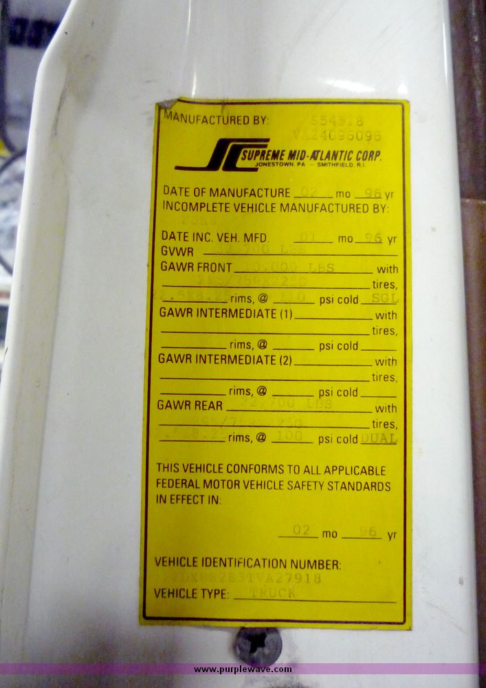 image for item 5078 1996 Ford Conventional LN8000F dump truck