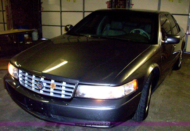 image for item 5084 1998 Cadillac Seville SLS