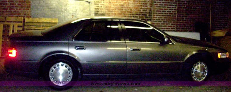 image for item 5084 1998 Cadillac Seville SLS