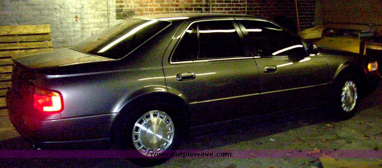 image for item 5084 1998 Cadillac Seville SLS