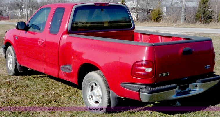 image for item 5099 1997 Ford F-150 XLT