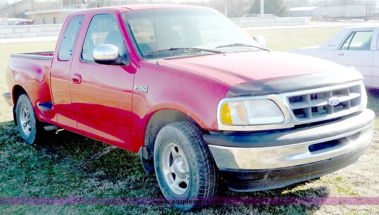 image for item 5099 1997 Ford F-150 XLT