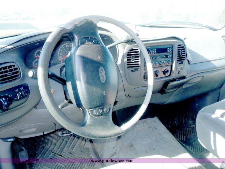 image for item 5099 1997 Ford F-150 XLT