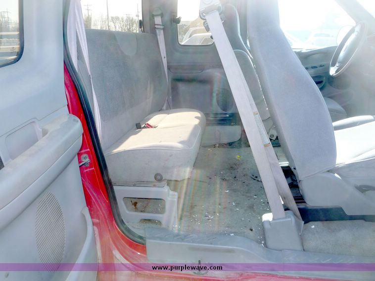 image for item 5099 1997 Ford F-150 XLT