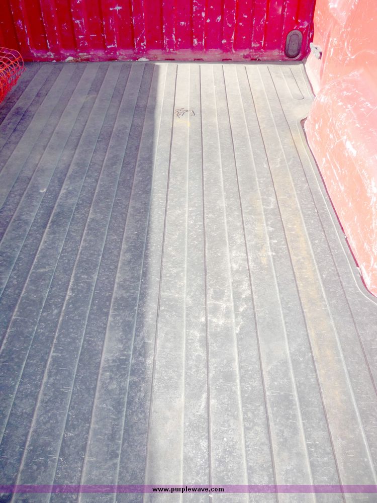 image for item 5099 1997 Ford F-150 XLT