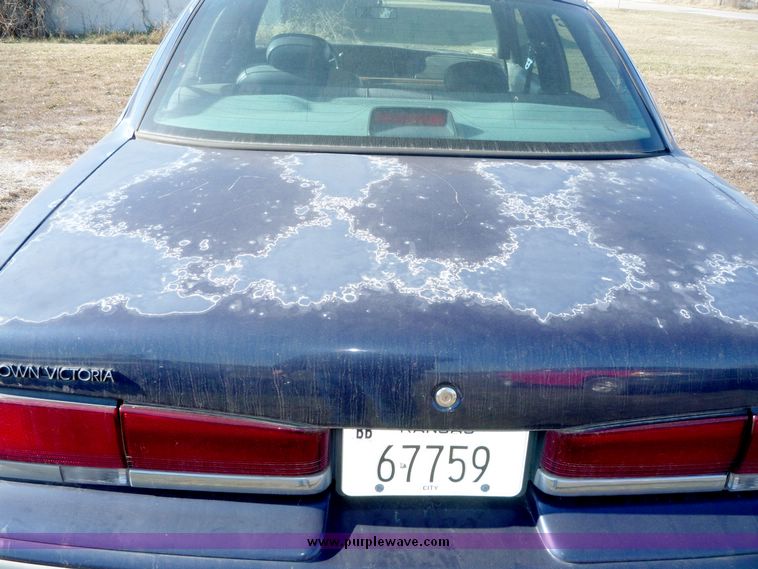 image for item 5100 1995 Ford Crown Victoria Police Interceptor