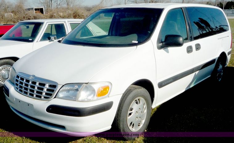image for item 5102 1998 Chevrolet Venture