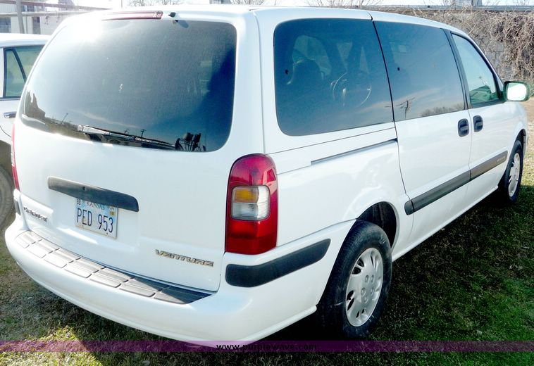 image for item 5102 1998 Chevrolet Venture