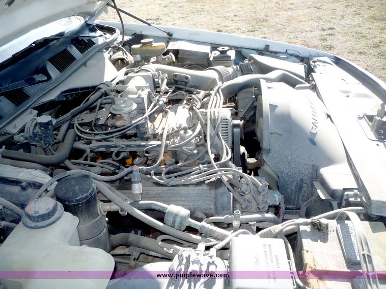 image for item 5104 1997 Ford Crown Victoria Police Interceptor