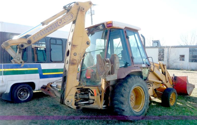 image for item 5106 1989 Case 580K back hoe loader
