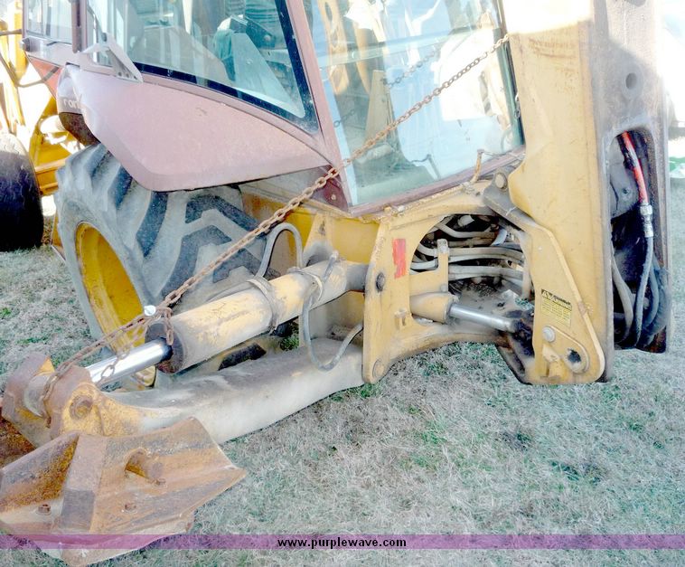 image for item 5106 1989 Case 580K back hoe loader