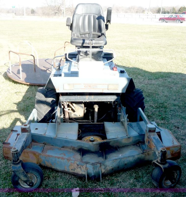 image for item 5108 Grazer 4200CD mower