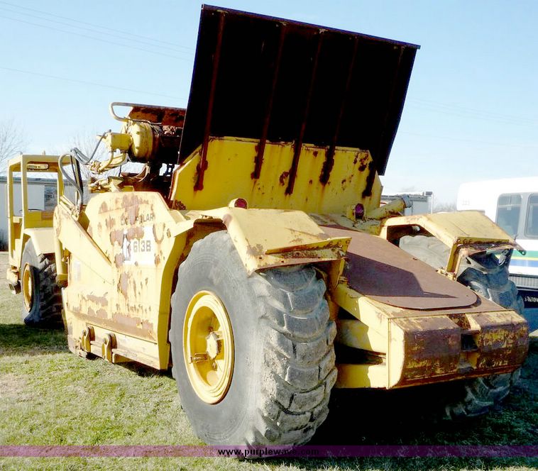 image for item 5109 1979 Caterpillar 613B paddle scraper