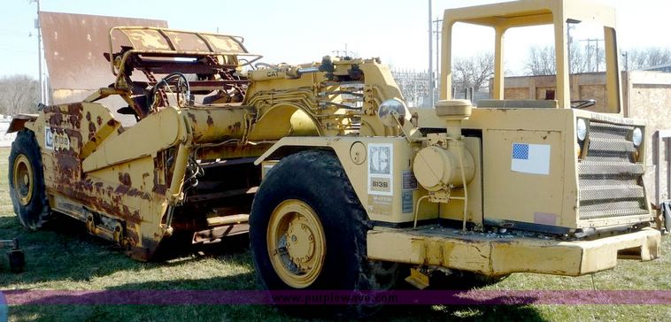 image for item 5109 1979 Caterpillar 613B paddle scraper