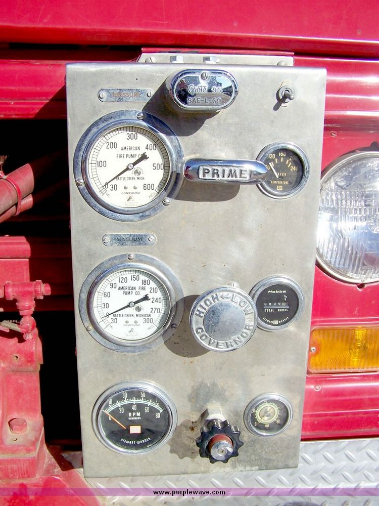 image for item 8429 1971 Chevrolet C50 fire tanker truck