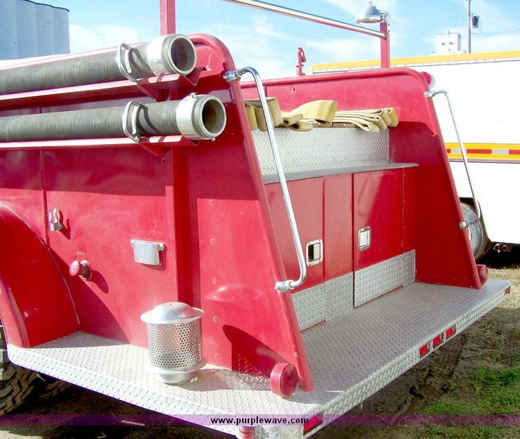 image for item 8429 1971 Chevrolet C50 fire tanker truck