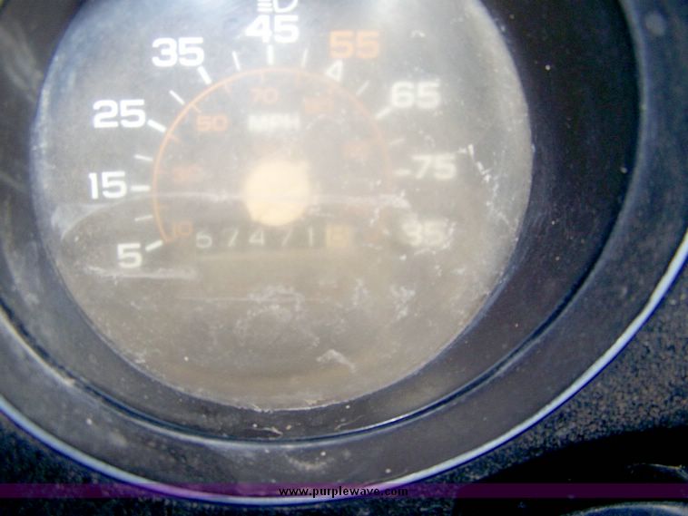 image for item 8432 1981 Chevrolet C10