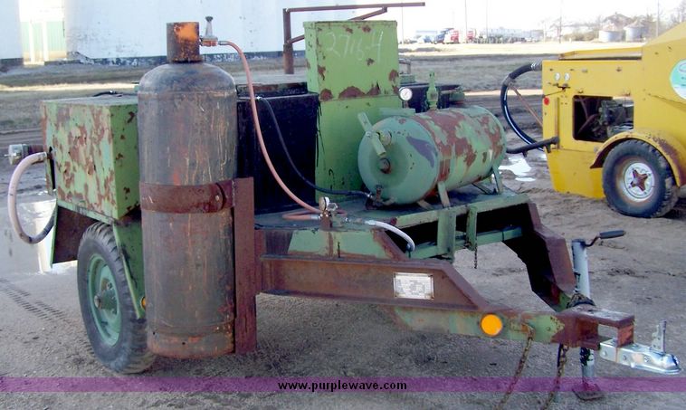 image for item 8434 1971 General Steel 1901 kettle tank