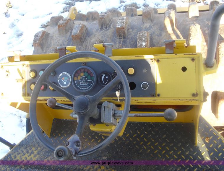 image for item 1000 1995 Vibromax W602PD vibratory roller